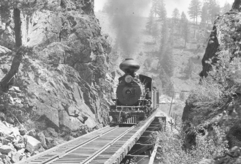 SVRy Eng 17 at Boulder Gorge Aug '39 NRHS Grande Col - Copy.jpg