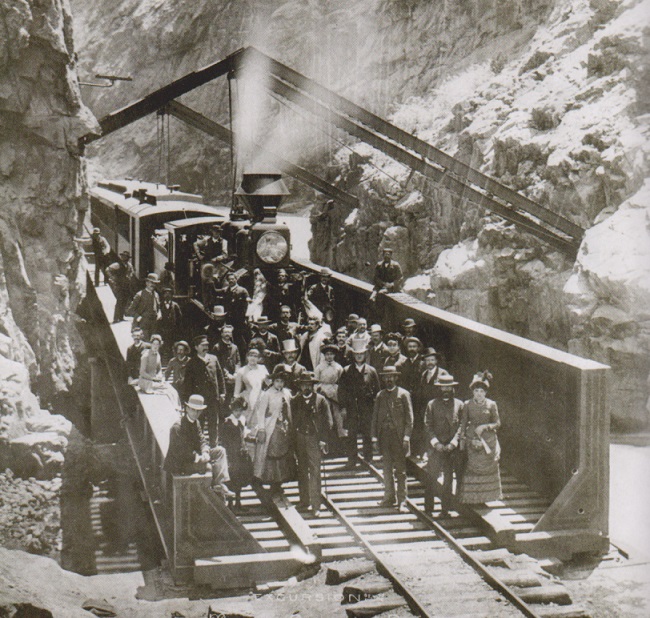 Royal Gorge 1883.jpg