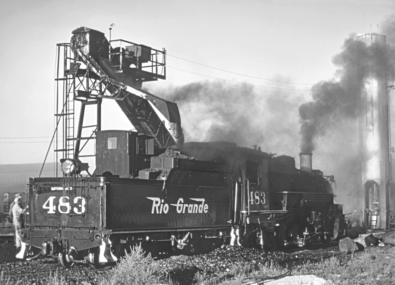 680828-bw-engine-coal.jpg