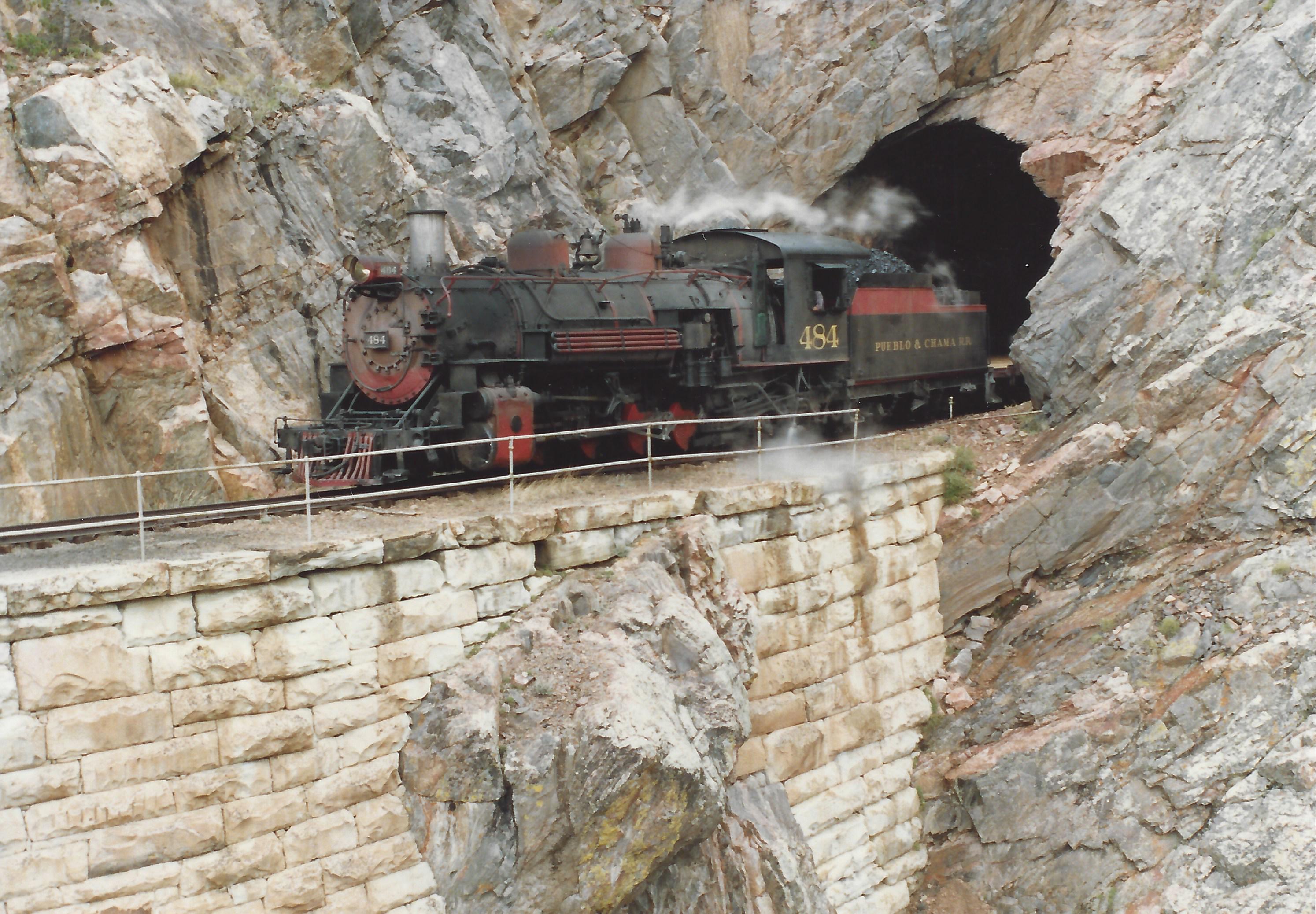 DRGW 484 Pueblo and Chama Duffy Circus Rock tunnel.jpg