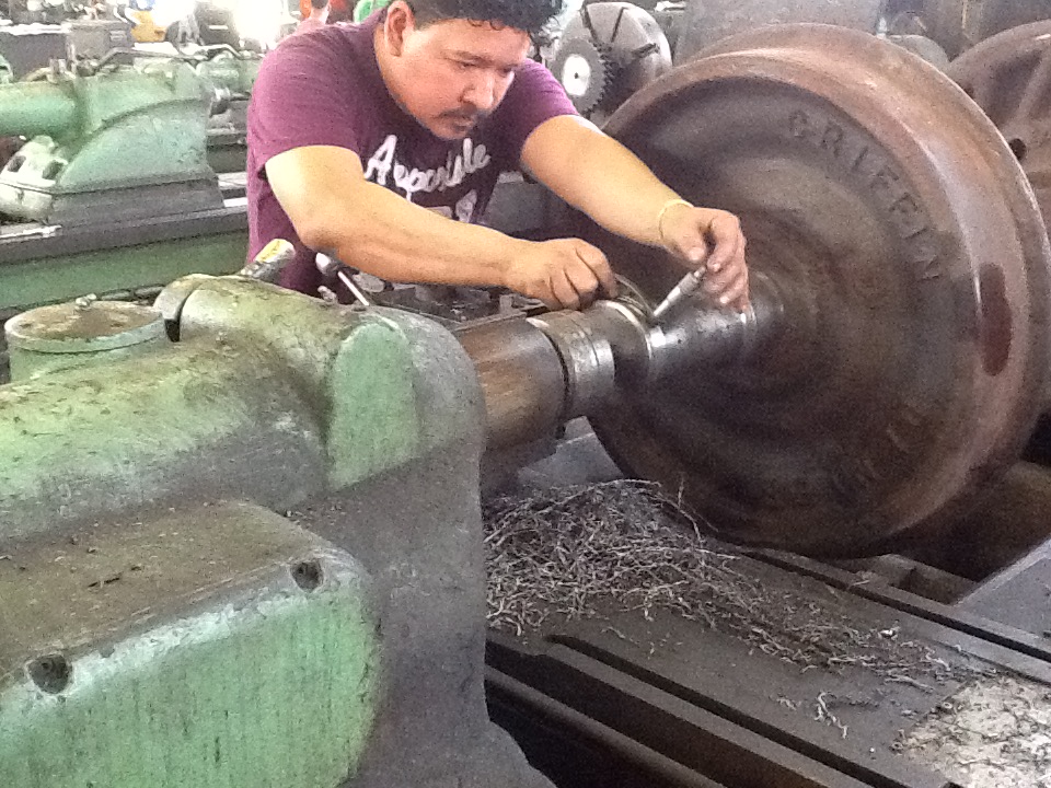machining axel bearing_7-17.JPG