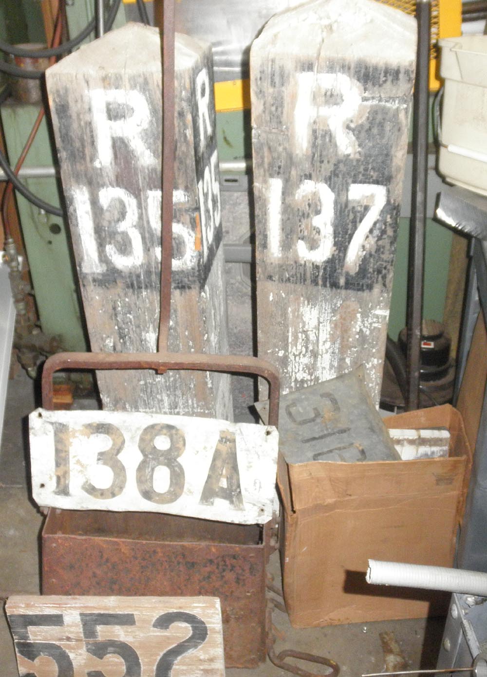RGS Mileposts 135 and 137 and bridge marker 138A.jpg
