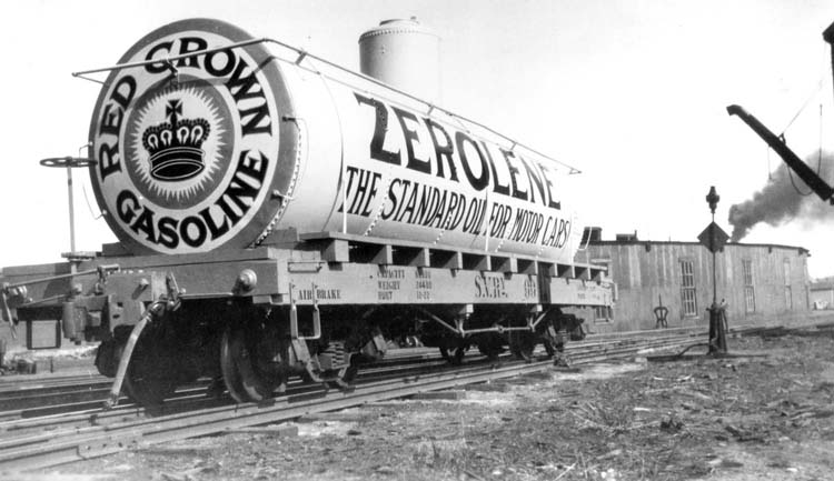 SVRy Tank Car 99 behind roundhouse at S Baker photo from Dave Grandt.jpg