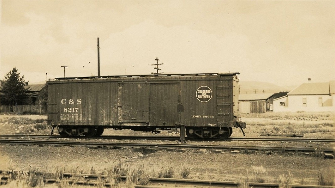 C&amp;S_boxcar_8217_Leadville_1936.jpg