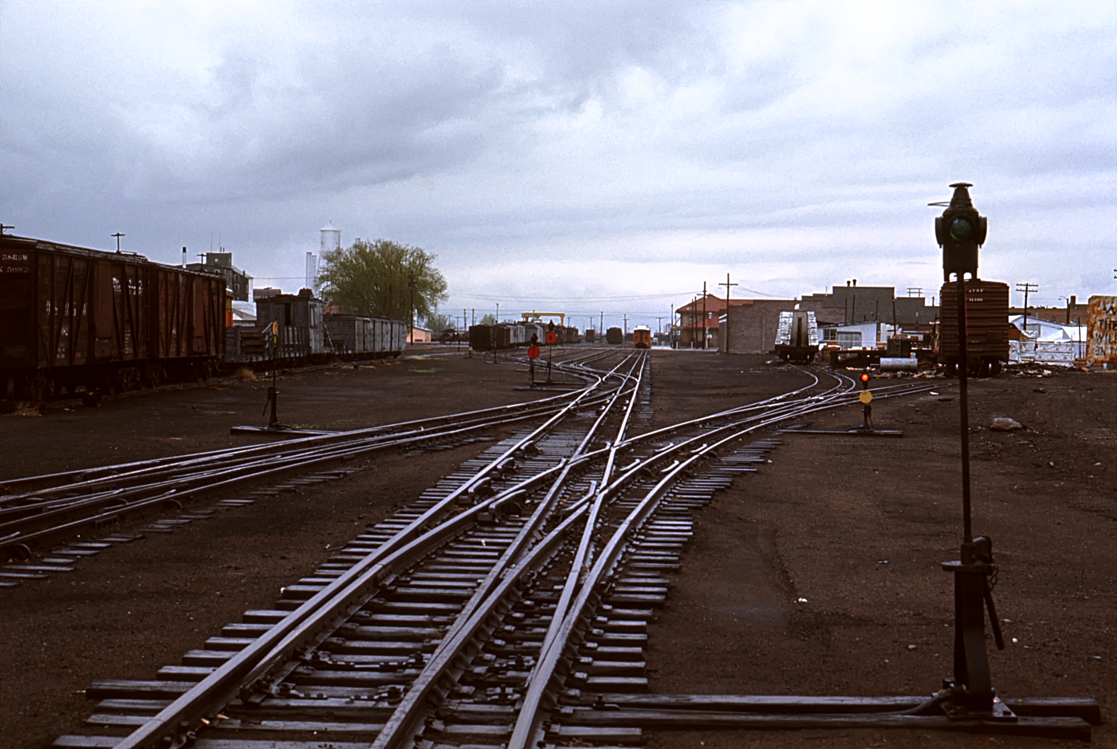 1967-05-28 Alamosa yard.jpg