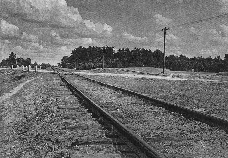 railway_siding_1945.jpg