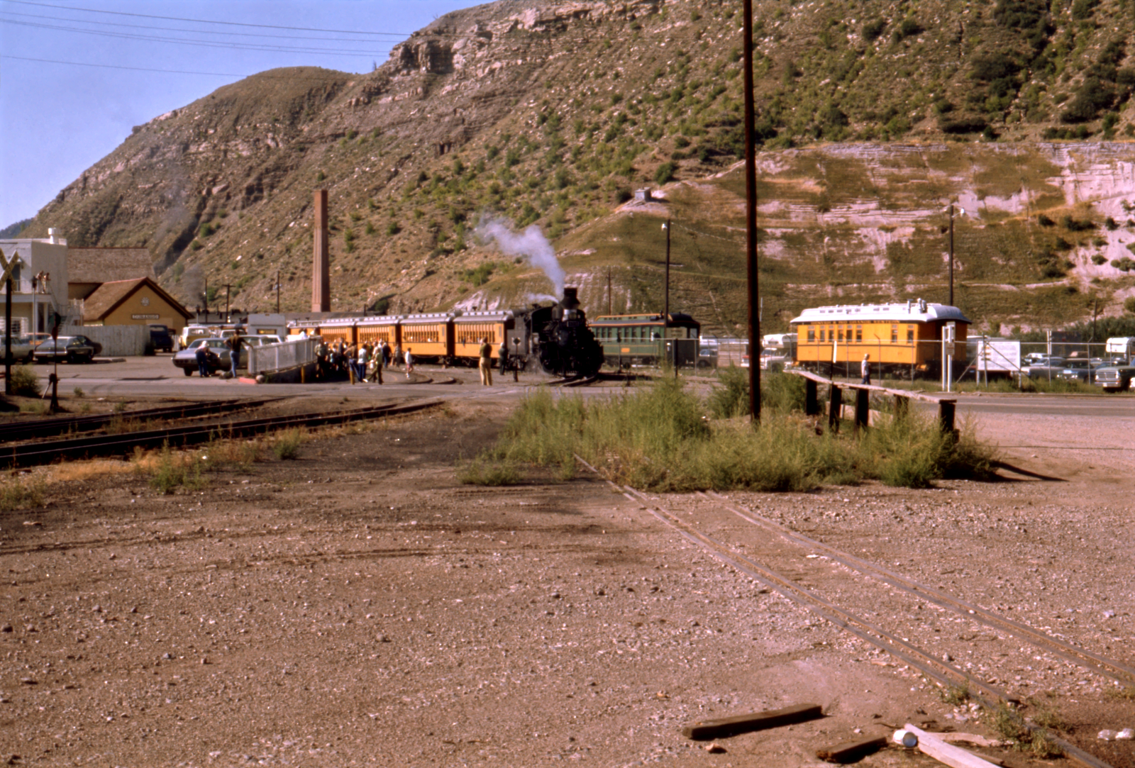1971-08-nn p02 473 NB Durango.jpg